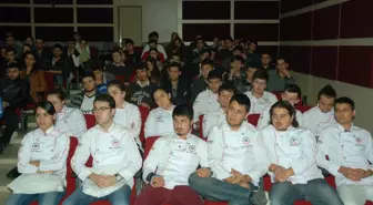 Yazar Emre Akkor'dan Osmanlı Mutfağı İncelikleri