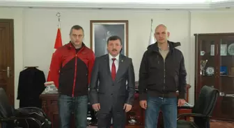 Triatlon Milli Takım Antrenörü, İzmir Gençlik Hizmetleri ve Spor İl Müdürü Metin Kaplanı Ziyaret...