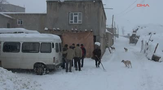 Başkale Katliam Köyü'nden Kan Davası Göçü