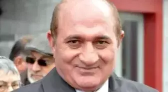 CHP'li Eski Vekiller Hakim Karşısına Çıktı, Ersin O Çantayı Gösterdi