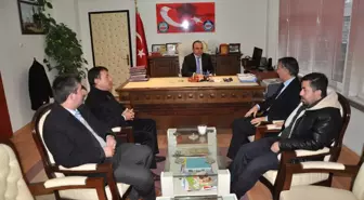 Mardin Suriye Yardımlaşama Platformu'ndan Kaymakam Yırık'a Teşekkür Ziyareti