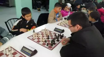 Ahlatlı Öğrenci Bitlis Birincisi Oldu