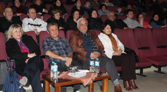 Edremit'te 'Bir Eski Zaman Hikayesi' Sergilendi