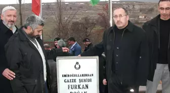 Mavi Marmara Şehidi Furkan Doğan'ın Mezarı Ziyaret Edildi