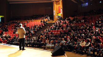 Şair Nurullah Genç, Sevenleriyle Buluştu