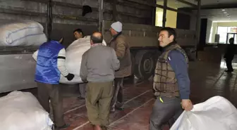 Kayseri'de Suriyeliler İçin 2 Tır Yardım Toplandı