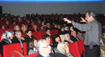 Manisa'da 'Bir Psikolog Bir Pedagog' Semineri