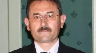 Vali Başköy'den Çorum Esnafına Övgü