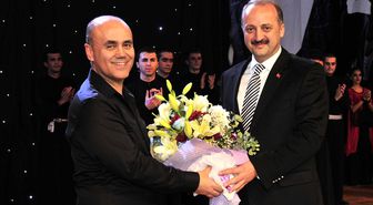 Mamak, Grup Tuana ile Ata'ya 'Hoşgeldin' Dedi