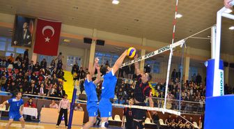Filenin Şampiyonu Erkeklerde Spor Lisesi Bayanlarda 3 Temmuz Lisesi