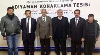 Kıymaz, Çadır Kette Mültecileri Ziyaret Etti