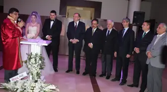 Peri ve Dalkılıç Ailesinin Mutlu Günü