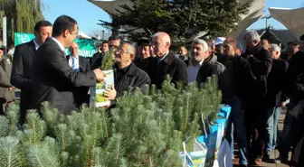 'Yıla Ağaç Keserek Değil, Fidan Dikerek Girelim'