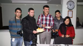 Polis Merkezinde Doğum Günü Kutlaması