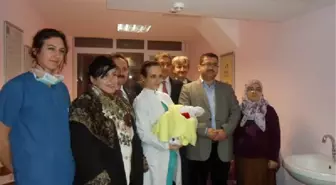 Çorum'da Yılın İlk Bebeği 'Ayşe Reyhan'