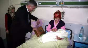 Sivas'ta 2013'ün İlk Bebeği, 'Metin Yağız' Oldu