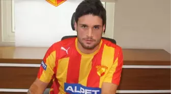 Göztepe'den Çifte İmza