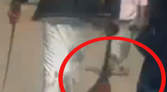 Bir Elinde Kılıç Bir Elinde Kesik Kafa