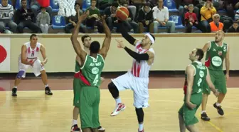 Erdemirspor-Pınar Karşıyaka: 54-64