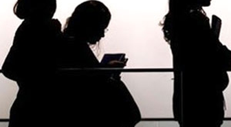 Kadınlar Daha Çok İş Buluyor