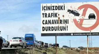 Şanlıurfa'da Yolcu Minibüsü Otomobille Çarpıştı: 2 Ölü, 11 Yaralı (2)