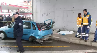 Cenaze Yolunda Acı Kaza: 2 Ölü, 2 Yaralı