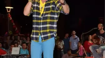 İzmirli Sanatçı Kuşkanat, Başarı Hikayesini Anlattı