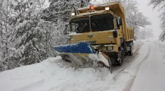 Kavak'ta Kapanan Köy Yolları