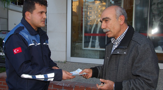 Zabıta Memurundan İnsanlık Dersi