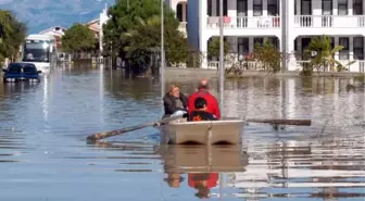 Antalya'da Yağmur Dört İlçeye Zarar Verdi