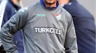 Bursasporlu Ozan İpek'in Durumu
