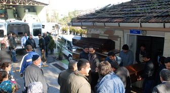 Kocaeli'de Anne ile 3 Çocuğunun Evinde Ölü Bulunması