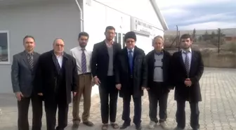 Adana'da Suriyeli Mültecilere 16 Mescit