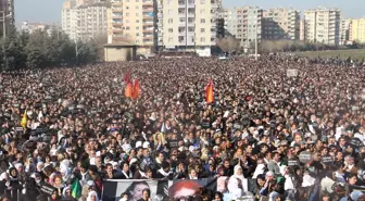 Aysel Tuğluk Törende Ağladı