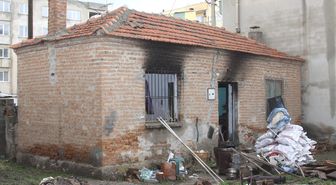 Evi Yanan Yaşlı Adam Huzurevine Yerleştirildi
