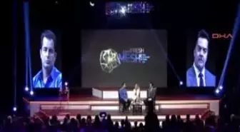 Beyaz'ın Esprileri Yıktı Geçti