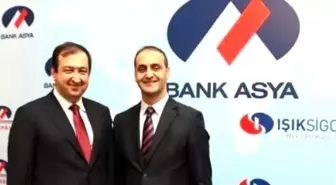 Bank Asya'da Sürpriz Değişim