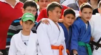 Giresun'da Judo Antrenörü Odasında Ölü Bulundu