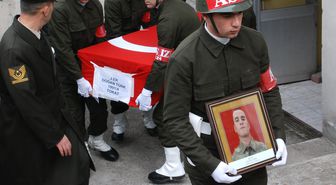 Kaza Kurşunuyla Ölen Asker Toprağa Verildi