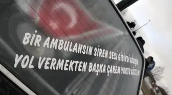 Ambulanla Otomobil Çarpıştı; 4 Yaralı