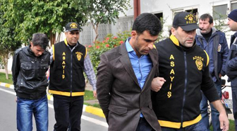 Dolandırıcılık Şüphelileri: Hesabımıza Parayı Kendileri Yatırdı