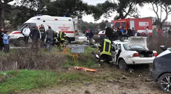 Foça'da Kaza: 3 Yaralı