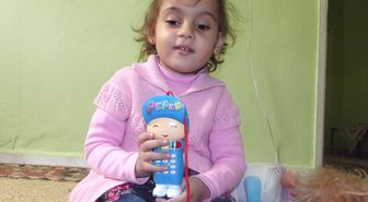 Irmak Gözleriyle Dünyayı Görmek İstiyor