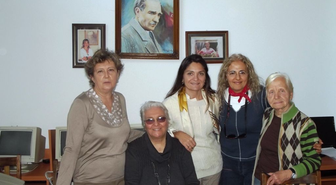 Emekli Bahçıvandan Çydd Kardelenlerine Dev Destek