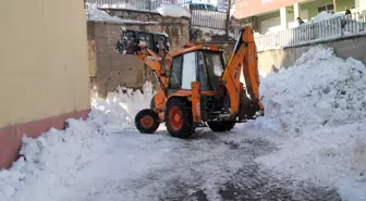 Eleşkirt'te Kar Temizleme Çalışmaları