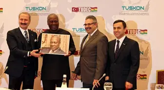 Umpaş Seramik'ten Gana Cumhurbaşkanı'na Özel Hediye