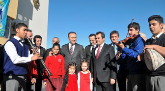 Antalya'da Kemanlı, Klarnetli Karne Töreni