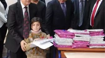 Konteyner Kentte Suriyeli Çocuklar Karne Aldı