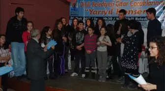 Dikili Belediyesi Gitar Çocuklarından Yarıyıl Konseri