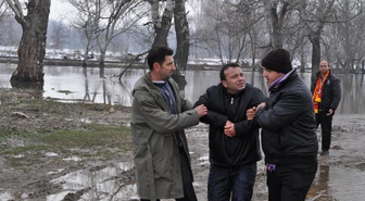 Eşiyle Tartıştı, Tunca Nehri'ne Atladı